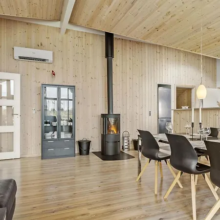 Hansa - 900m From The Sea By Interhome Hejls