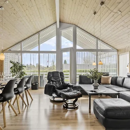 Hansa - 900m From The Sea By Interhome Hejls