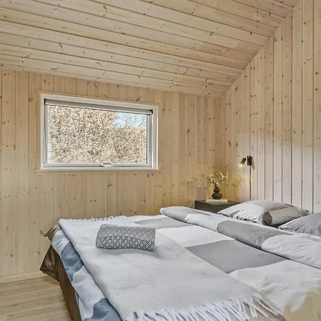 Hansa - 900m From The Sea By Interhome *